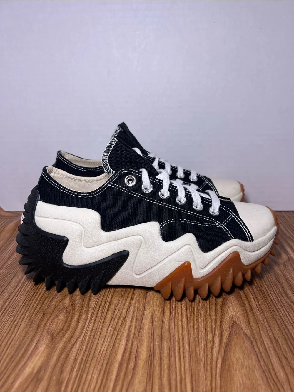 Converse Run Star Motion Platform Low 'Black women’s size 7